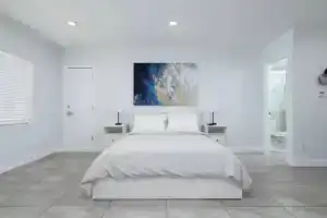 Bayshore Breeze 3 - King Bed, Kitchen, Parking, Форт-Лодердейл