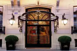 Отель «Hôtel San Régis», Париж