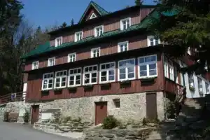 Hotel «Děvín», Пец-под-Снежкой