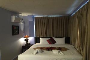 Eat and Sleep Homestay@Hua Hin, Хуахин
