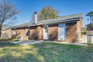5 Mi to Fort Moore: Quiet Columbus Home w/ Yard, Колумбус