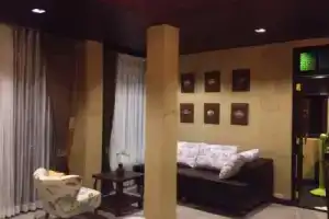 ̀Tree Tara Resort, Сай-Йок