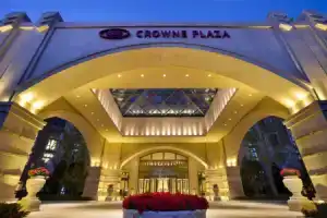 Crowne Plaza Tianjin Binhai, An Ihg Hotel, Тяньцзинь