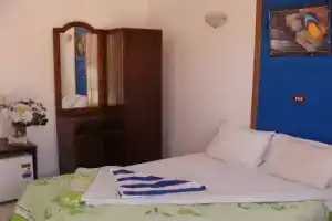 Neptune Hotel, Дахаб