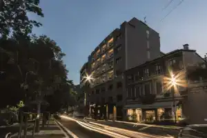 Hotel «Manin», Милан