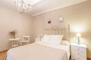 Apartamento con zona verde, Луго