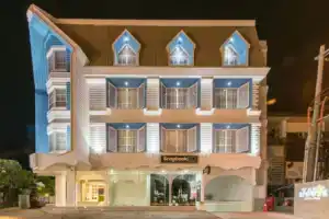 Yan's House Hotel, Кута