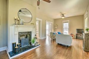 Historic College Hill Home w/ Front Porch!, Боулинг-Грин