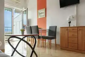 Sea View Apartment for 2-3 People - Family, Башка Вода
