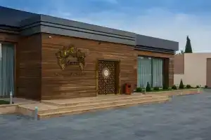 YOUR Boutique Hotel & Villas, Мардакяны