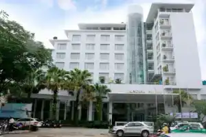 Mondial Hotel, Хюэ