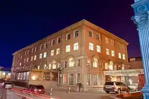 Отель «Puma Imperial», Улан-Батор