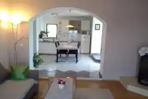 Apartman Carlo, Шибеник