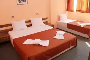 Hotel «Mizia», Тырговиште