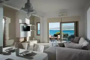 Villa Asterias, Сталида