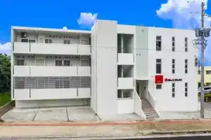 Апарт-отель «Mr.Kinjo inn Rinzu Seragaki», Онна