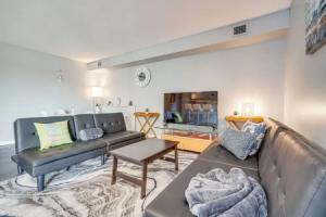 Walk to Casino: Condo w/ Balcony in Atlantic City!, Атлантик-Сити