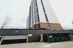 Урбан Апартментс на улице Рауиса Гареева, Казань