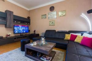 Bristol lux 3BR apartment with view, Задар