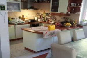 Inviting 2-bed Apartment in Moscenicka Draga, Мошеничка Драга