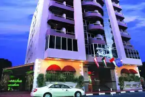Broadway Hotel, Дубай