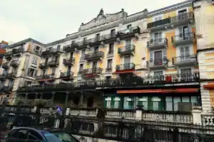 Studio 3 étoiles le 102, Aix les bains centre Thermes Palace le Beau Site, Экс-ле-Бен