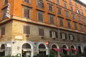 Hotel «Dina», Рим