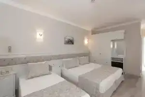Hawaii Hotel, Мармарис