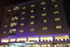 Cimenoglu Hotel, Денизли