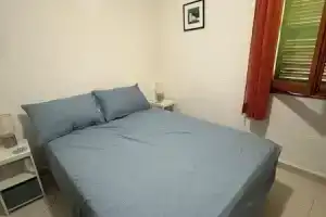 1 Bed-sleeps 2-gardens-pool-10 Min To Beach, Дения
