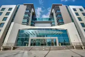 Remal Hotel, Аль-Рувайс