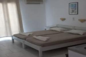 Jimmy's cheap rooms, Парикия