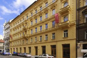Hotel «Mánes», Прага