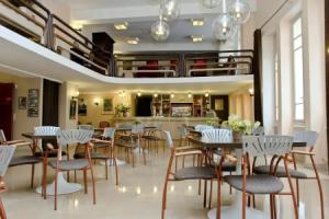 Отель «Hôtel Saint Sébastien», Лурд