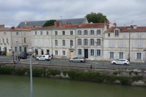 Appartement La Rochelle, 2 pièces, 2 personnes - FR-1-551-33, Ла-Рошель
