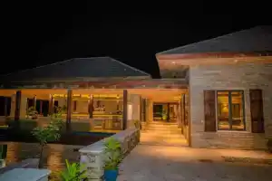 Dorje's Resort & Spa, Покхара