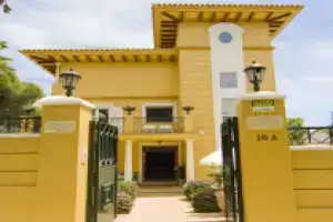 Hotel «Boutique Villa Lorena by Charming Stay», Малага