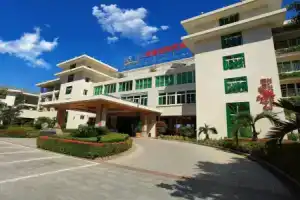 Landscape Beach Hotel Sanya, Санья