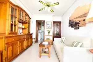 Apartment with One Bedroom in Benidorm, with Wonderful City View And Pool Access - 700 M From the Beach, Бенидорм