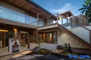 Lijiang Weikong Designer Homestay, Лицзян
