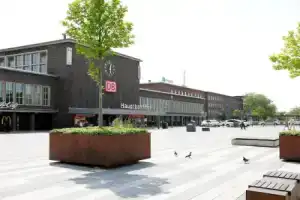 Central Hotel Duisburg, Дуйсбург
