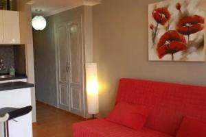 5 min walk to Gold Mile and 7min to best Las Americas Beach WiFi, Плайя де лас Америкас