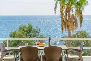 SES ROQUES DE CALA BONA - Apartment with sea views in Cala Millor. Free WiFi, Кала-Бона