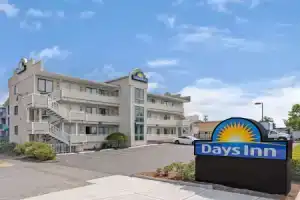 Отель «Days Inn by Wyndham North of Downtown», Сиэтл