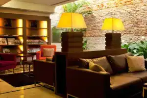 Turim Iberia Hotel, Лиссабон