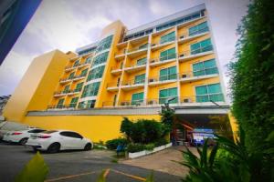 Отель «The Icon Place 1 @ Central Pattaya», Паттайя