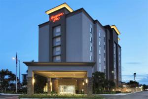 Отель «Hampton Inn Fort Lauderdale», Помпано-Бич