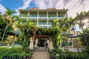 Lantana Riverside Hoi An Hotel, Хой Ан