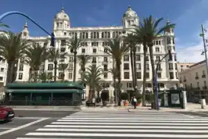 Casaturis Rambla Méndez Núñez En El Corazón de Alicante A109, Аликанте