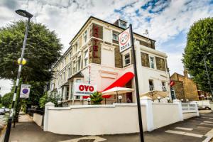 Oyo London Guest House, Лондон